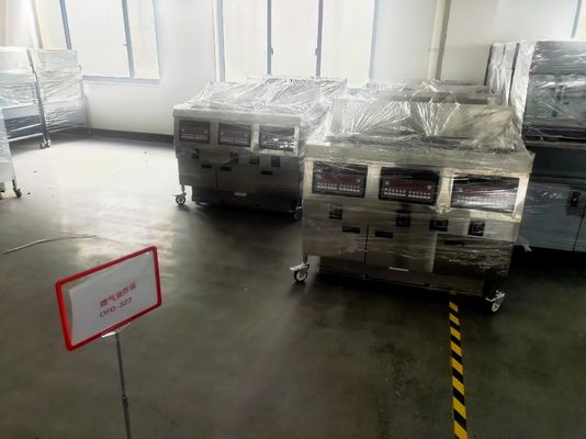 Digitaal computerpaneel Drie potten zes manden Open diepfryer met filtratie