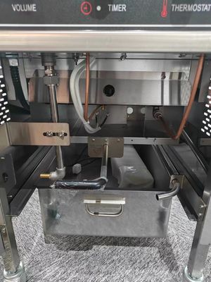 Mechanisch paneel 304 SUS Gasverwarming Kipen onder druk frituur zonder oliefiltratie