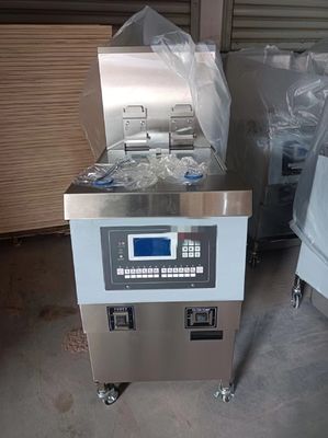Auto Lift&amp;Down Twee potten Vier manden met oliefiltratie Elektrische verwarming Chips Open Deep Fryer