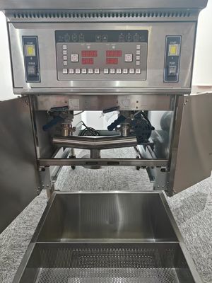 21.4KW Dubbel Tank 11.6L+21.5L Digitaal Computerpaneel Elektrische chips Open Fryer Machine