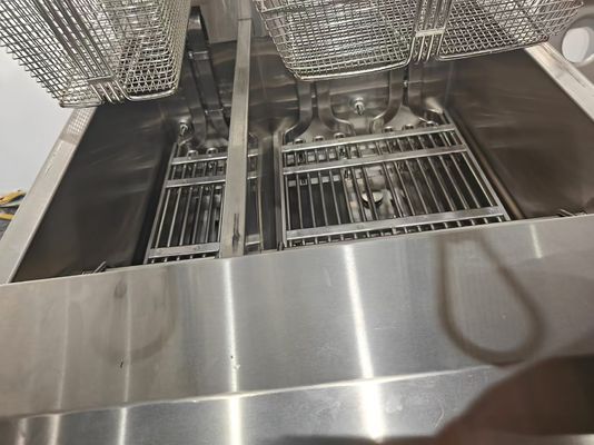21.4KW Dubbel Tank 11.6L+21.5L Digitaal Computerpaneel Elektrische chips Open Fryer Machine