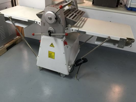 520 mm rolgrootte deegpers voor een snelle en gemakkelijke deegbereiding