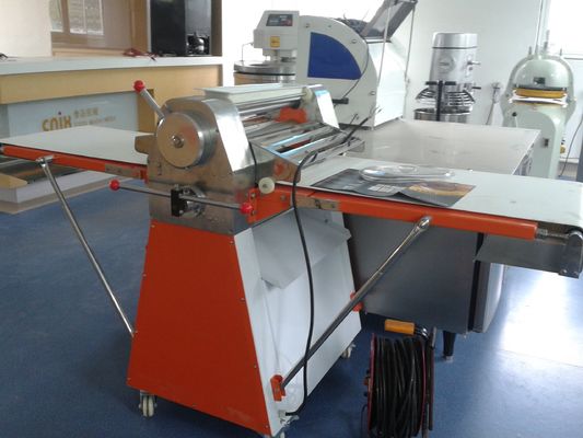 520 mm rolgrootte deegpers voor een snelle en gemakkelijke deegbereiding